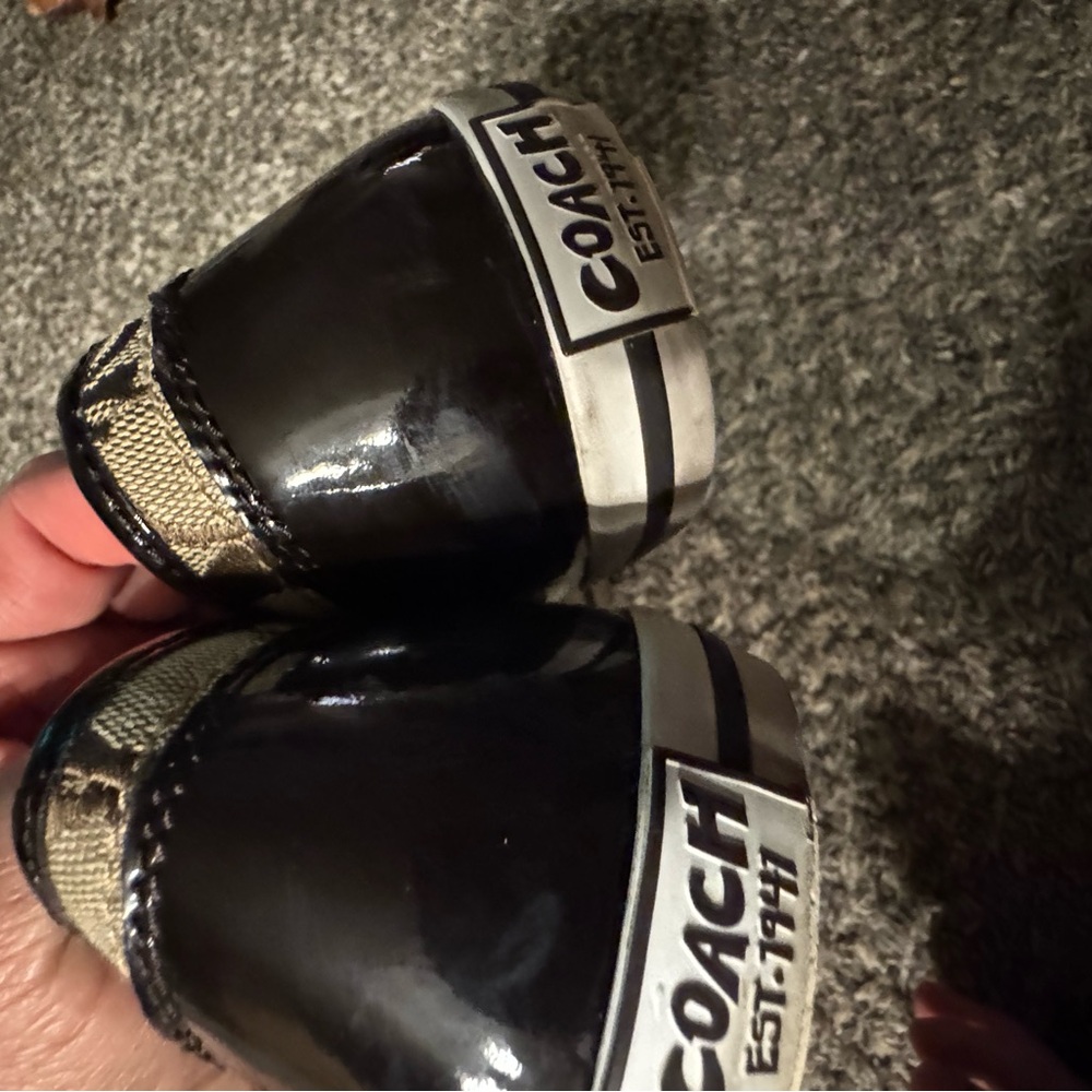Coach Women's FOLLY classic Tan and Black Signature Sneakers - Picture 13 of 14
